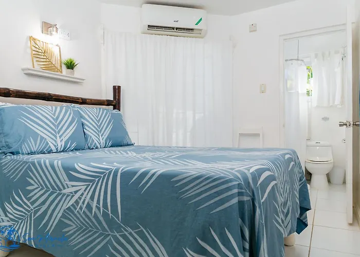 Sea Miracle Villa/Beach Cottage
